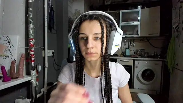  Nika Kik online show from December 14, 7:40 pm