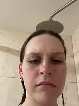 Snapshot of DakotaGercy chatting on February 11, 3:40 pm DakotaGercy online show from February 11, 3:40 pm