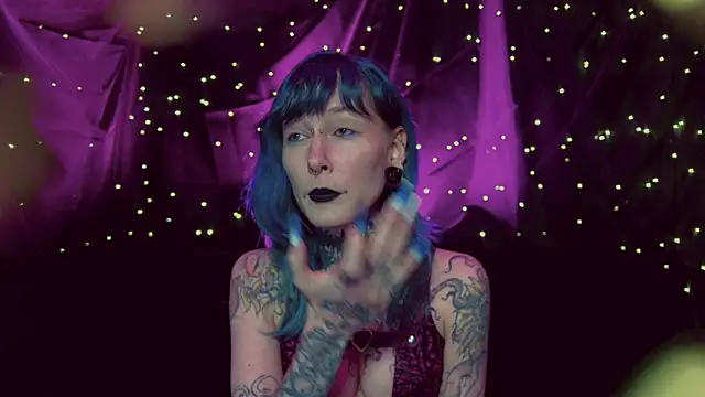 Littlespacemouse online show from November 5, 1:00 pm