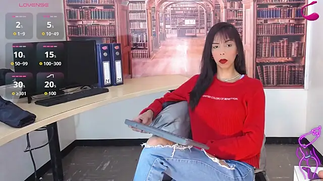 Snapshot of Catalella_Ar chatting on December 1, 2:38 am Catalella Ar online show from December 1, 2:38 am