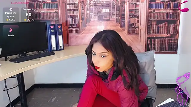 Snapshot of Catalella_Ar chatting on December 3, 3:47 am Catalella Ar online show from December 3, 3:47 am