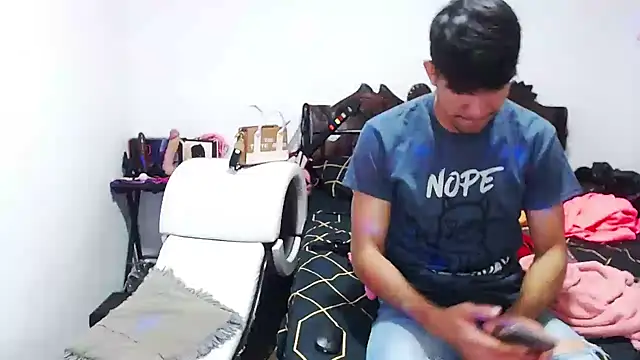 Snapshot of Candy-love87 chatting on January 8, 2:46 pm Candy-love87 online show from January 8, 2:46 pm