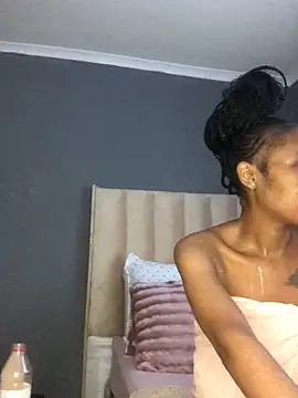 Snapshot of Nicole_Liam_ chatting on October 12, 10:58 am Nicole Liam online show from October 12, 10:58 am