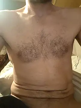 Snapshot of benjaminbutton69 chatting on September 10, 10:32 pm benjaminbutton69 online show from September 10, 10:32 pm