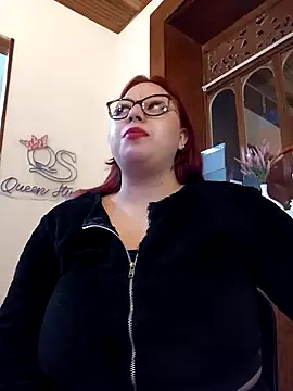 Snapshot of Blair_Elliss chatting on December 10, 1:32 am Blair Elliss online show from December 10, 1:32 am