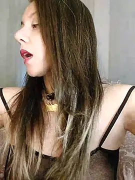 Kimiechanuwu online show from September 23, 3:15 pm