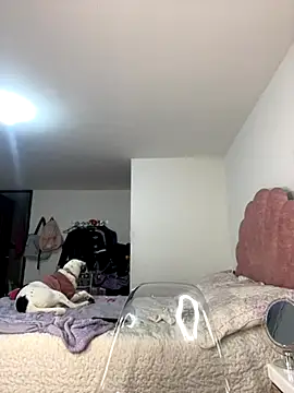 Snapshot of tati__22 chatting on September 18, 7:27 pm tati  22 online show from September 18, 7:27 pm