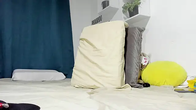 Snapshot of Aronxxs chatting on September 9, 10:37 am Aronxxs online show from September 9, 10:37 am