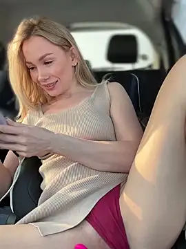 LavenderHot online show from February 22, 5:02 am