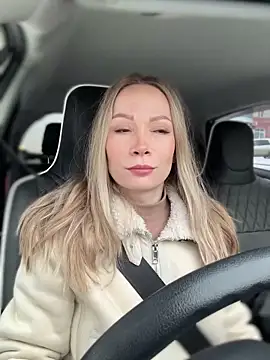 LavenderHot online show from March 11, 2:10 am