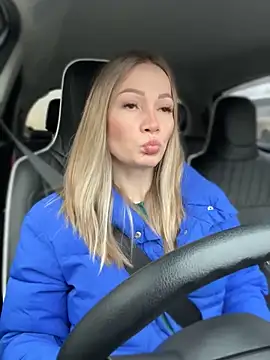 LavenderHot online show from March 18, 2:25 am