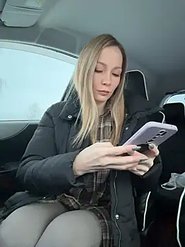 LavenderHot online show from November 25, 2:11 am