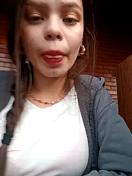 Violeta 12- online show from December 12, 10:20 pm