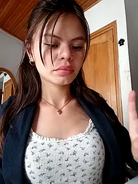 Violeta 12- online show from March 17, 7:28 pm