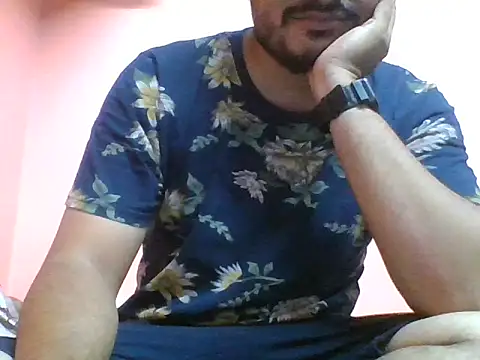 Snapshot of naughtymike0007 chatting on September 25, 3:49 pm naughtymike0007 online show from September 25, 3:49 pm