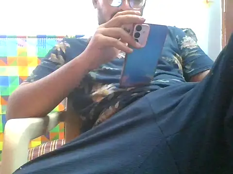 Snapshot of naughtymike0007 chatting on September 26, 4:49 am naughtymike0007 online show from September 26, 4:49 am