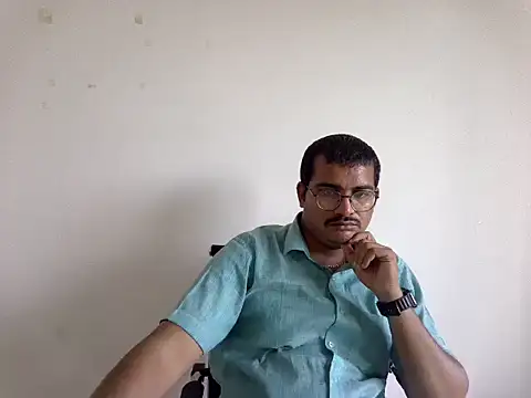 Snapshot of naughtymike0007 chatting on November 3, 10:27 am naughtymike0007 online show from November 3, 10:27 am