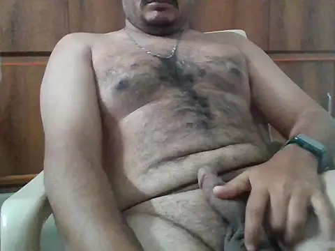 Snapshot of naughtymike0007 chatting on January 8, 4:20 pm naughtymike0007 online show from January 8, 4:20 pm