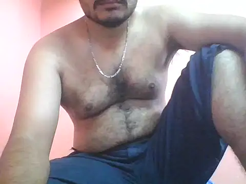 Snapshot of naughtymike0007 chatting on February 15, 3:47 am naughtymike0007 online show from February 15, 3:47 am