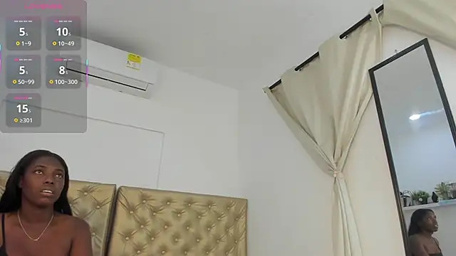 Alessiiaa  online show from September 24, 7:50 pm