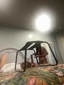 Gin4Cole online show from January 5, 4:48 pm