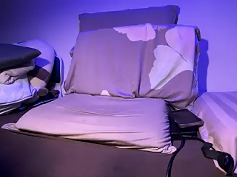 cloudboy kk8 online show from March 16, 5:17 pm