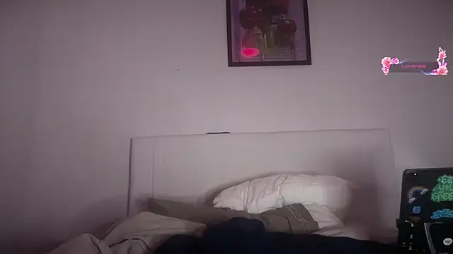 yummyrina online show from April 6, 3:24 pm