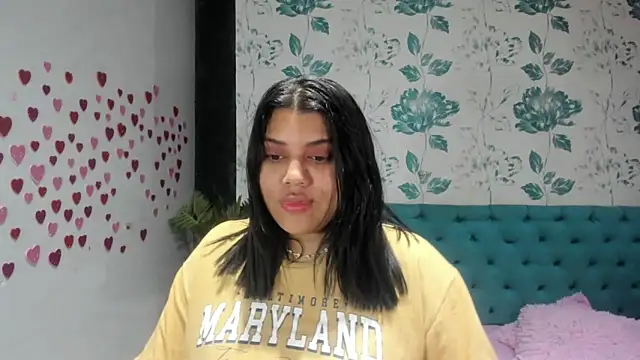 Snapshot of LindaBreeS chatting on March 2, 3:02 am LindaBreeS online show from March 2, 3:02 am