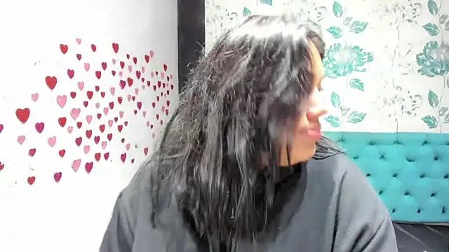 Snapshot of LindaBreeS chatting on March 7, 5:06 pm LindaBreeS online show from March 7, 5:06 pm