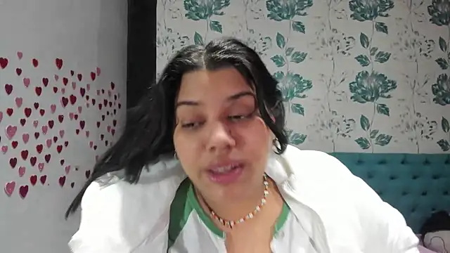 Snapshot of LindaBreeS chatting on March 8, 8:14 pm LindaBreeS online show from March 8, 8:14 pm