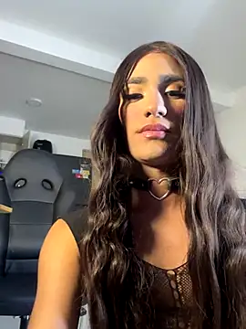 Snapshot of valeng_doll chatting on September 19, 9:15 pm valeng doll online show from September 19, 9:15 pm