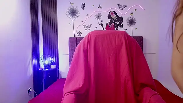 Snapshot of elena_detroya chatting on November 13, 12:37 pm elena detroya online show from November 13, 12:37 pm