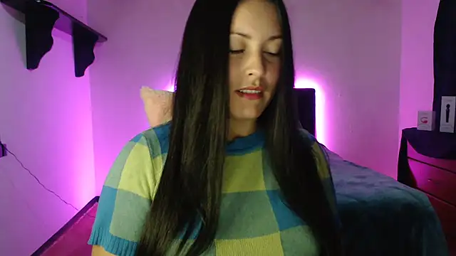 Snapshot of Allisonnlopez chatting on January 7, 9:46 pm Allisonnlopez online show from January 7, 9:46 pm