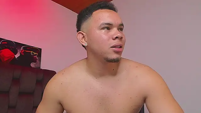 Snapshot of jhotta_fox chatting on January 16, 11:15 am jhotta fox online show from January 16, 11:15 am