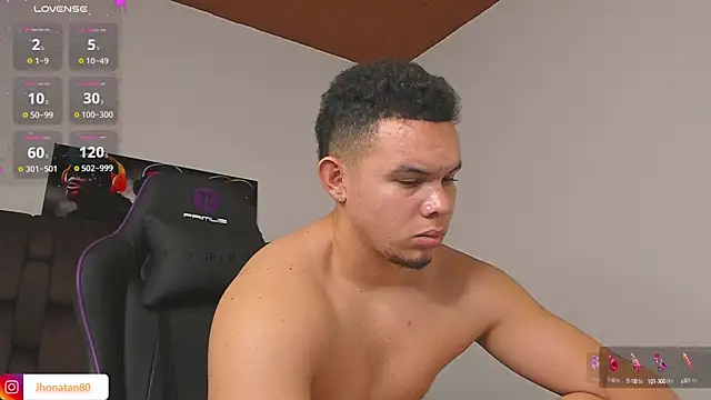 Snapshot of jhotta_fox chatting on March 7, 5:17 pm jhotta fox online show from March 7, 5:17 pm