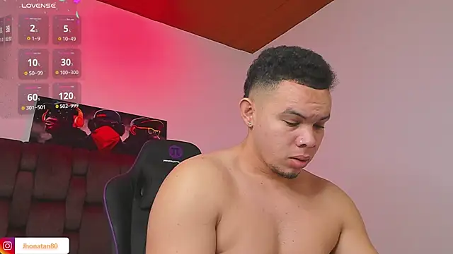 Snapshot of jhotta_fox chatting on March 12, 8:08 am jhotta fox online show from March 12, 8:08 am