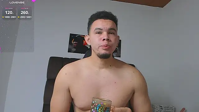 Snapshot of jhotta_fox chatting on September 22, 7:10 am jhotta fox online show from September 22, 7:10 am