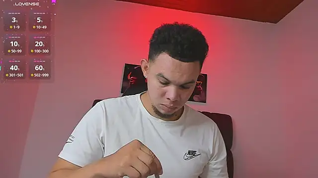 Snapshot of jhotta_fox chatting on October 15, 7:08 am jhotta fox online show from October 15, 7:08 am