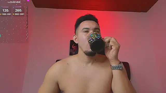 Snapshot of jhotta_fox chatting on October 22, 7:08 am jhotta fox online show from October 22, 7:08 am