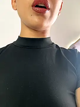 Nikothyna online show from October 3, 7:22 pm