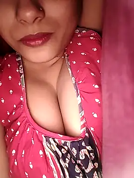 sexyindi couple online show from February 7, 8:01 am