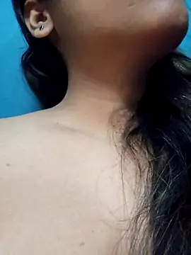 sexyindi couple online show from September 19, 2:07 pm