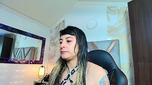 Naughty Kittenm online show from February 27, 11:43 am