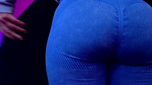 Julieta Russell online show from September 23, 12:19 pm