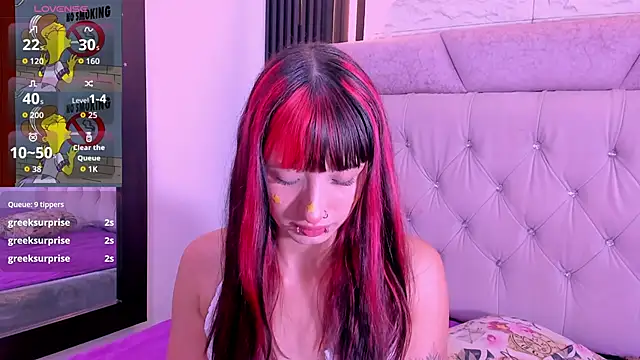 laurem-paulette online show from December 14, 1:27 pm