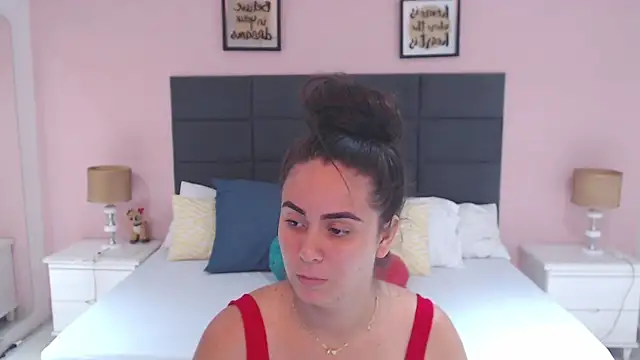 MadisonJenner online show from January 13, 2:42 pm