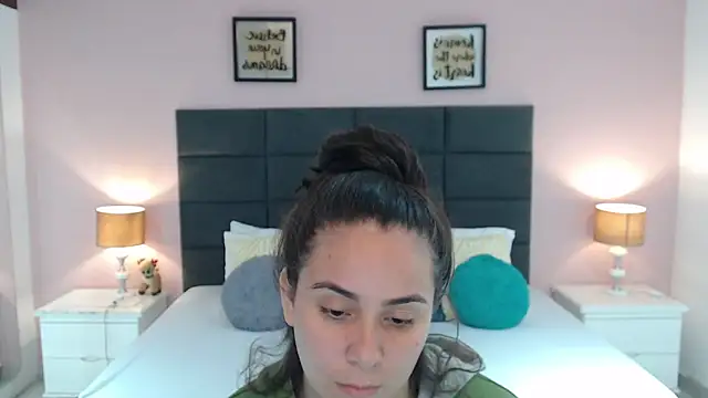 MadisonJenner online show from January 17, 11:17 am