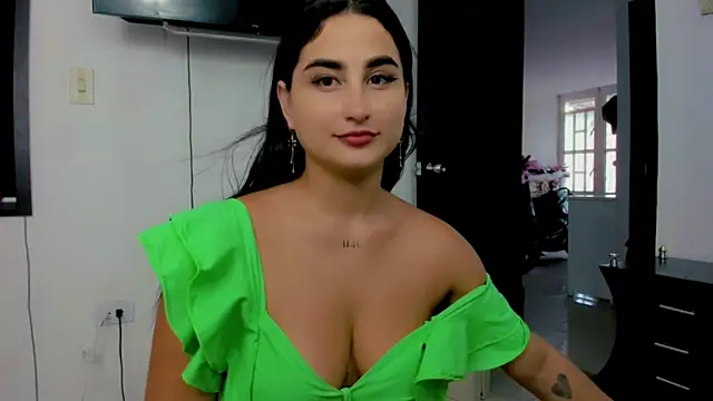 sunshine uwu22 online show from December 2, 7:27 pm