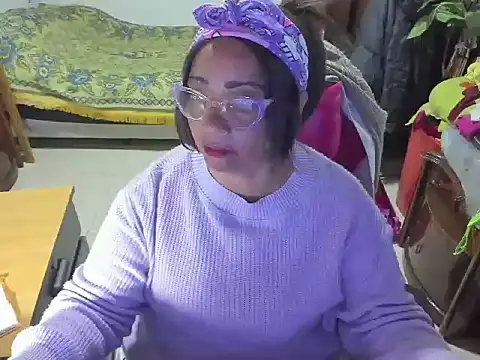 Mrs mommy  online show from March 13, 8:43 pm