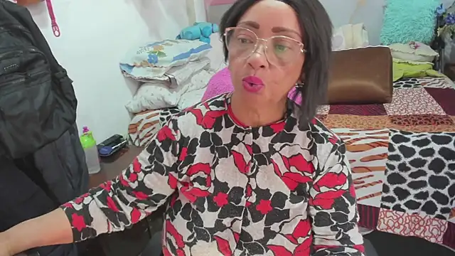 Mrs mommy  online show from February 23, 7:11 pm